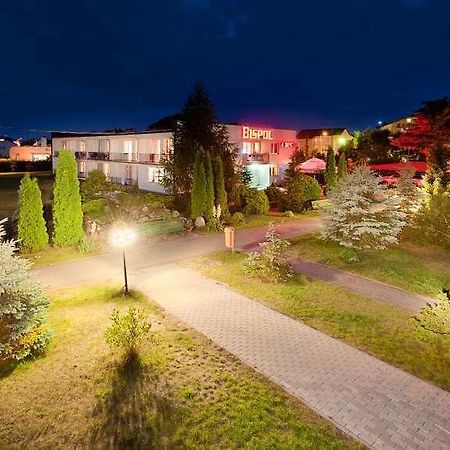 Bispol Hotel Trzebiatów Exterior foto